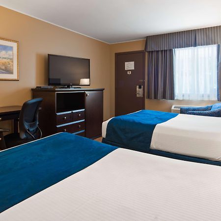 South West Mermaid Inn Ярмут Экстерьер фото